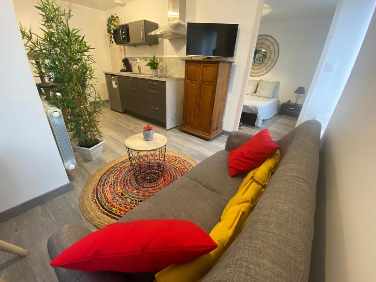 Charmant Appartement Proche Du Centre Ville Кан Экстерьер фото